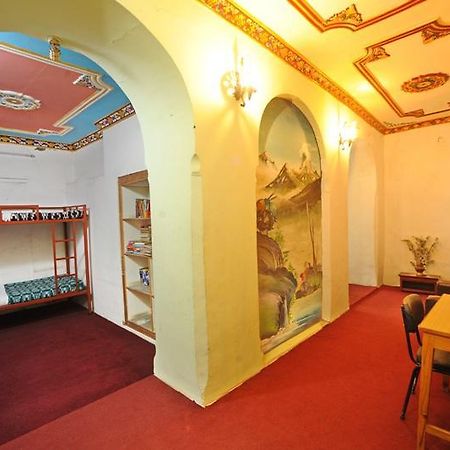Hotel Himalaya Yoga Kathmandu Esterno foto