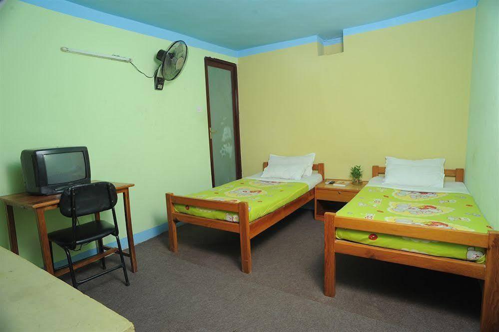 Hotel Himalaya Yoga Kathmandu Esterno foto