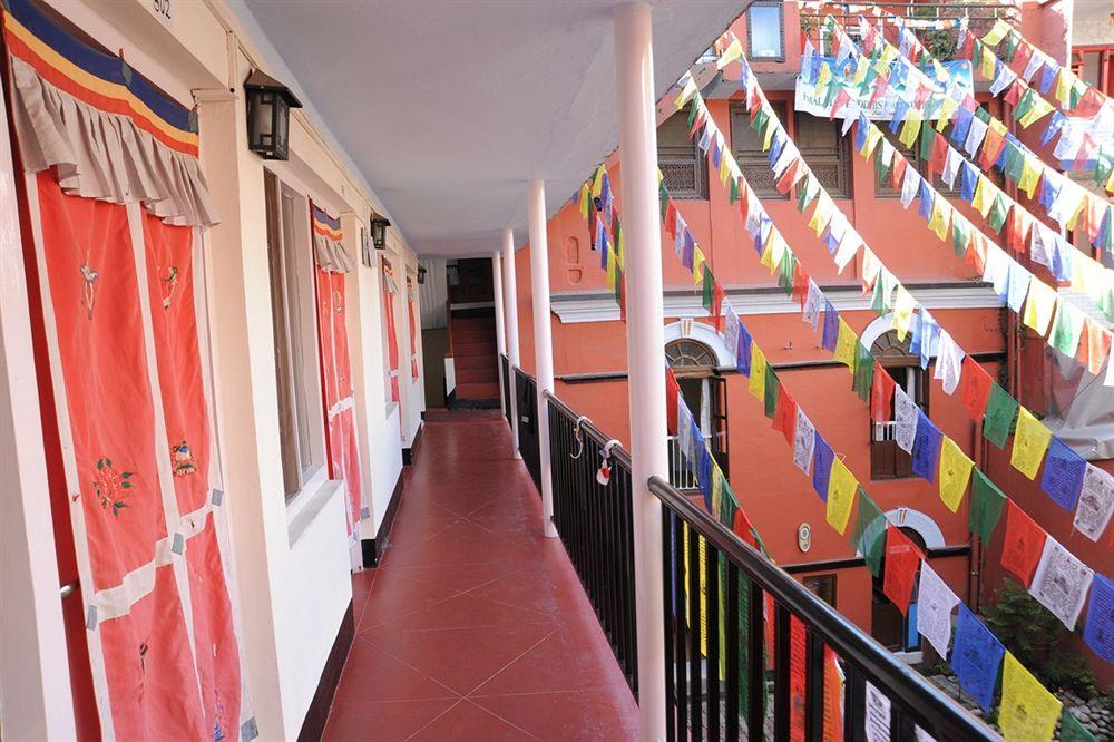 Hotel Himalaya Yoga Kathmandu Esterno foto
