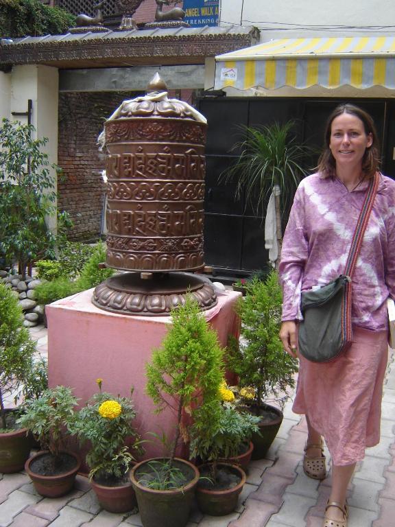 Hotel Himalaya Yoga Kathmandu Esterno foto